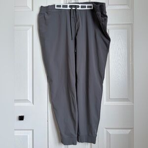 Eddie Bauer Men's Classic Fit Joggers